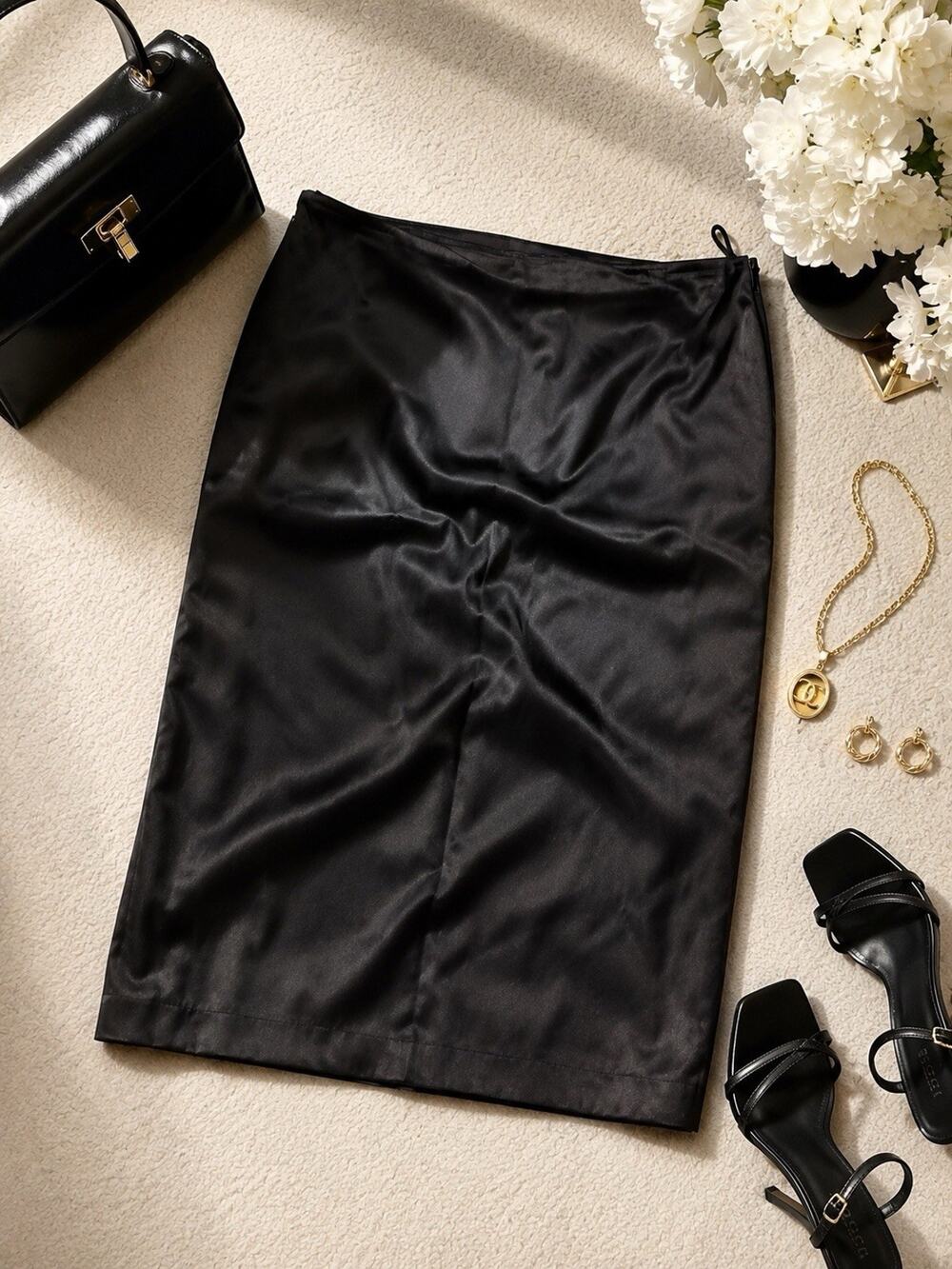 Vintage Gucci Black Satin Pencil Skirt IT 42 Made Italy Midi Designer